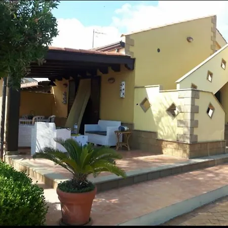 Holiday home Ischia Campofelice Di Roccella